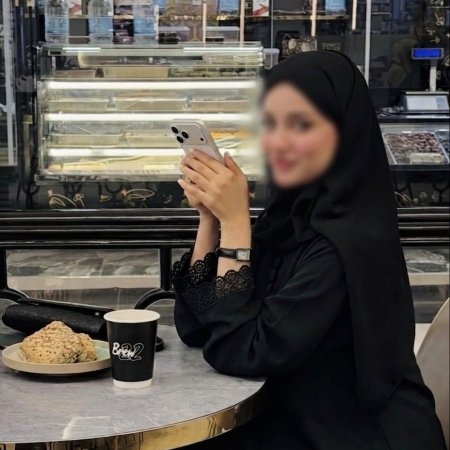 عبايــة يونيــو